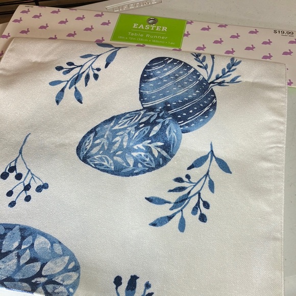 Hobby Lobby Dining Nwt Hobby Lobby Easter Table Runner Double Sided